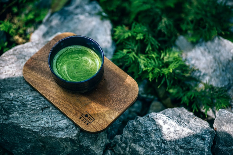 8 Green Tea Benefits for Your Skin